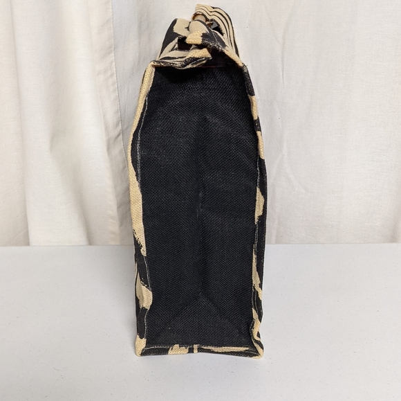 Structured tote - Picture 2 of 3